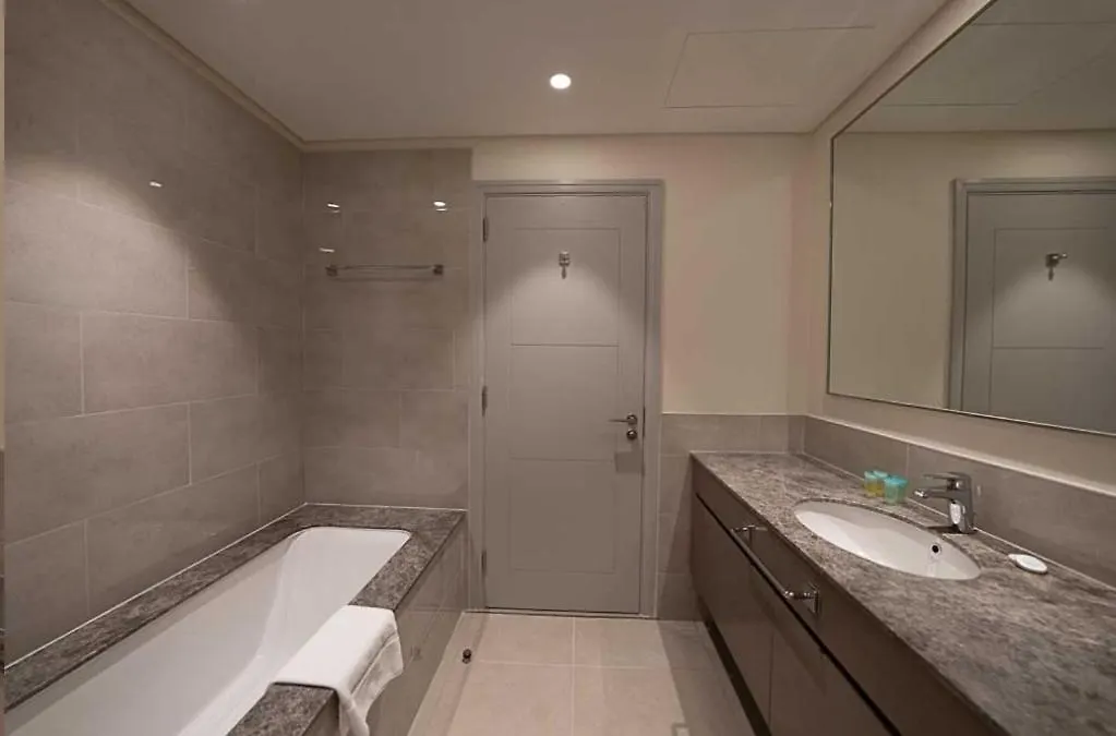 Apartment Oraya - Chic 2Br Apt In Downtown Dubai With City Views