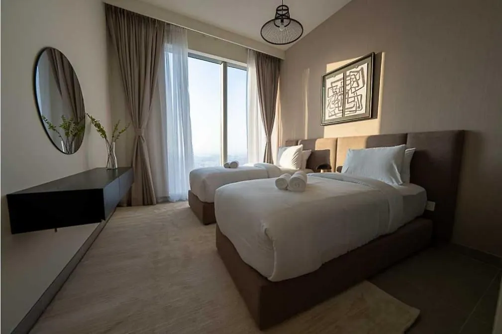 Oraya - Chic 2Br Apt In Downtown Dubai With City Views Apartment